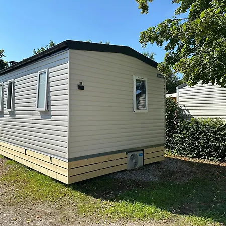 Tiny Haus Am Wallersee 度假居 Bayerham