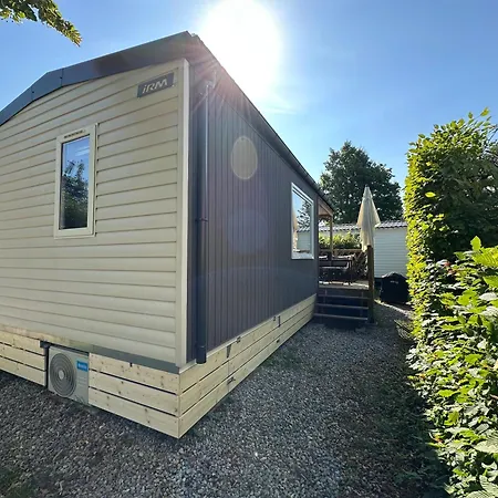 Tiny Haus Am Wallersee 度假居